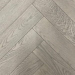 SnowFlakeHerringbone 600x600 crop center